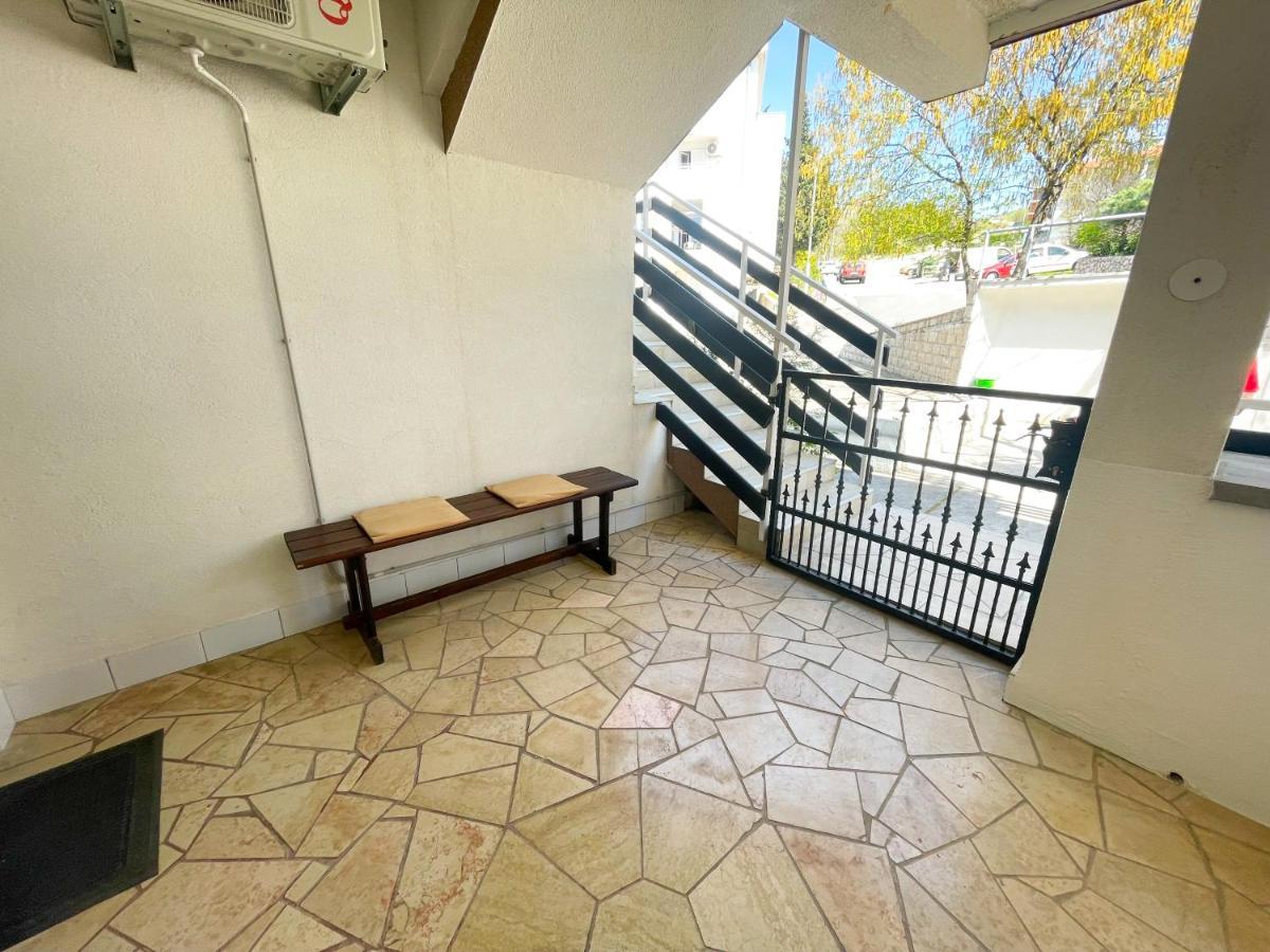 Apartmani Milan Crikvenica Εξωτερικό φωτογραφία