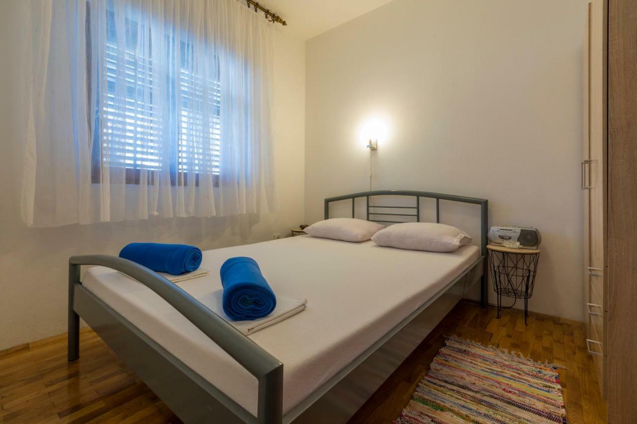Apartmani Milan Crikvenica Εξωτερικό φωτογραφία