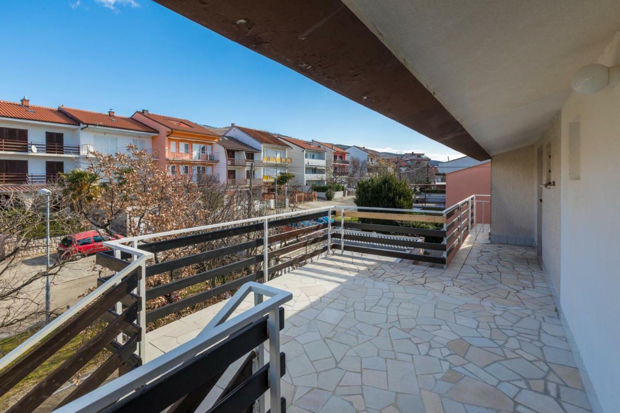 Apartmani Milan Crikvenica Εξωτερικό φωτογραφία
