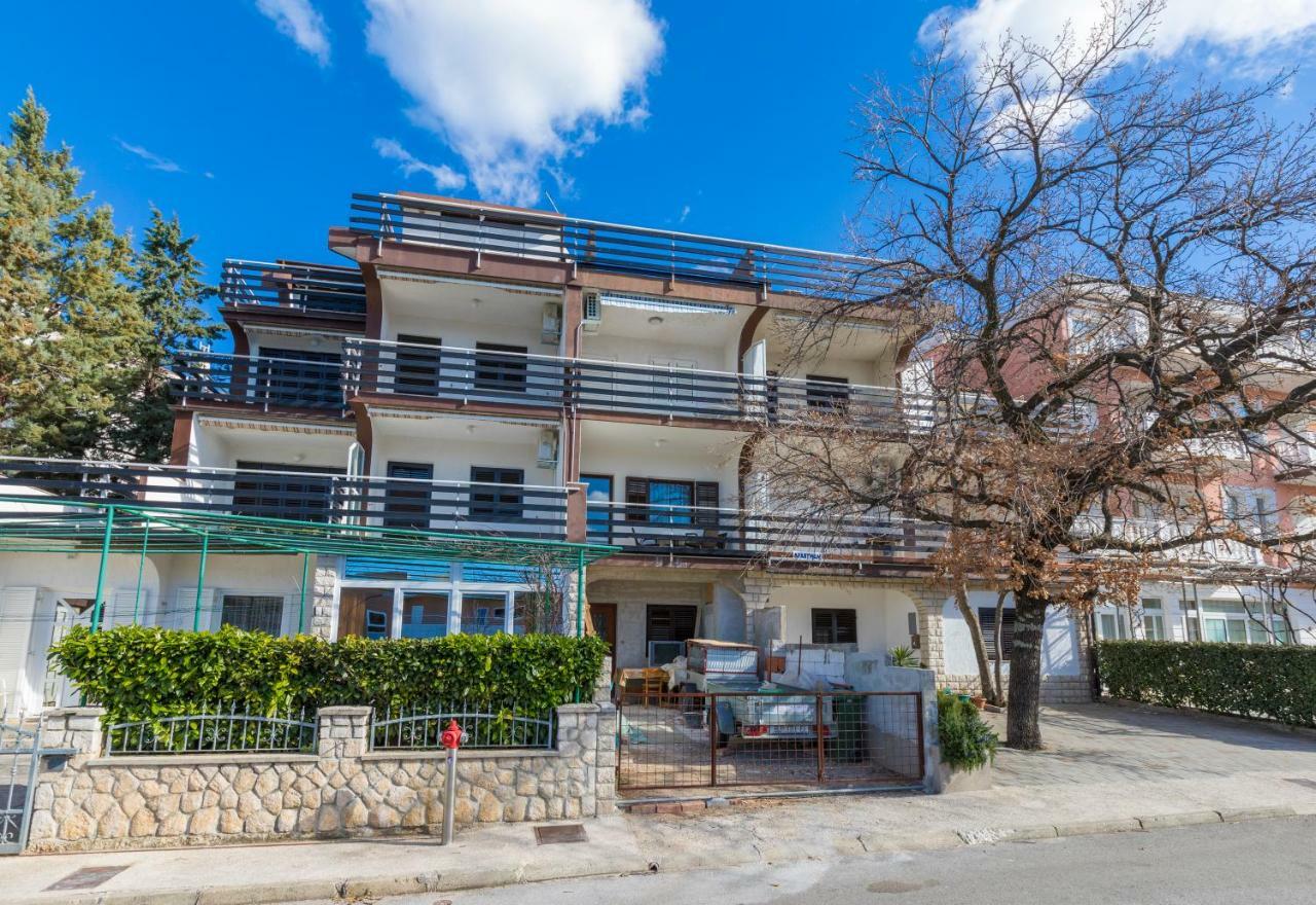 Apartmani Milan Crikvenica Εξωτερικό φωτογραφία
